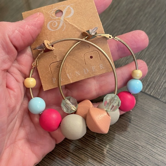 Plunder “Daffodil” Spring Colored Beaded Hoop Earrings - Picture 6 of 16